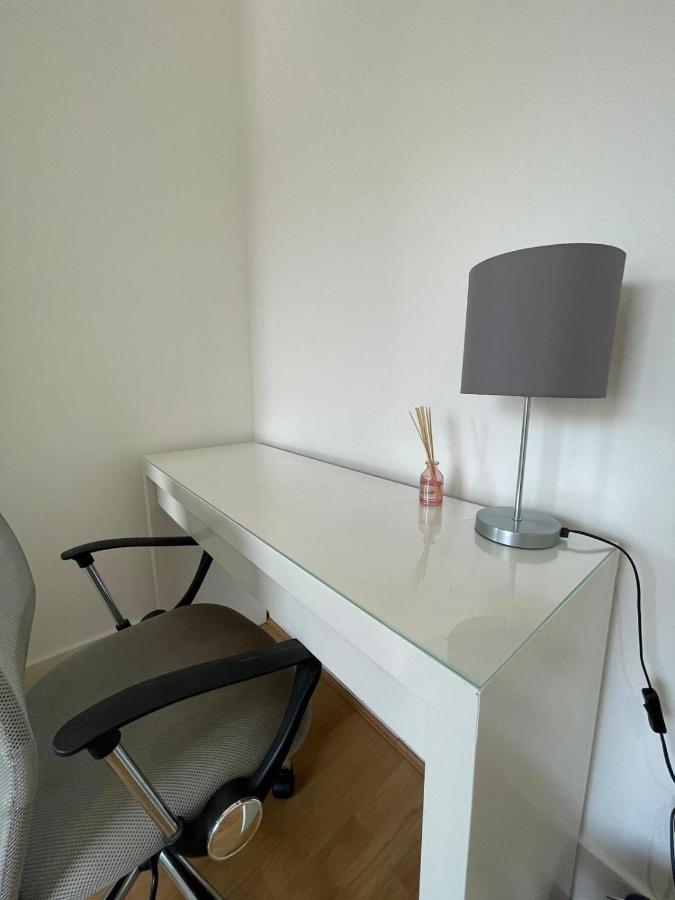 Amazing 3 Bedroom Flat Minutes From Tower Bridge London Bagian luar foto